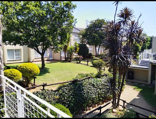 2 BEDROOM APARTMENT FOR SALE IN BEDFORD GARDENS